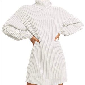 New Off-White Turtleneck Sweater Dress Size Medium